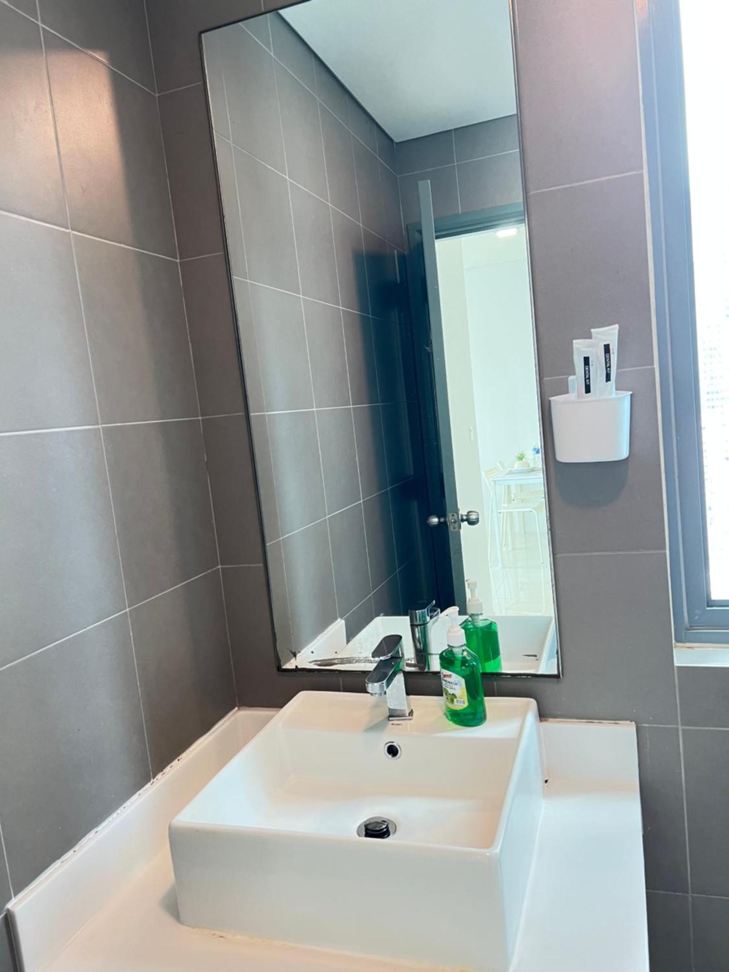 Summer Suites Victory House クアラルンプール エクステリア 写真